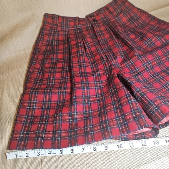 80s Vintage Gorgio Red Christmas Plaid Tartan Wool High Rise Shorts 10 27" Punk - Picture 14 of 16